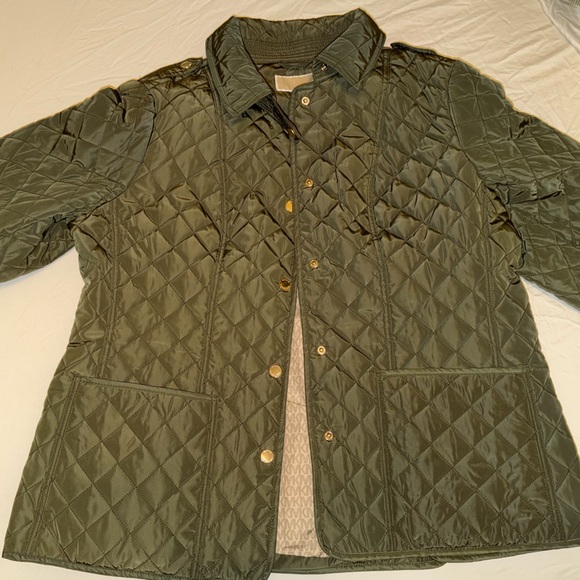 Michael Kors Missy Quilted Jacket - Olive Green XL - Picture 5 of 9